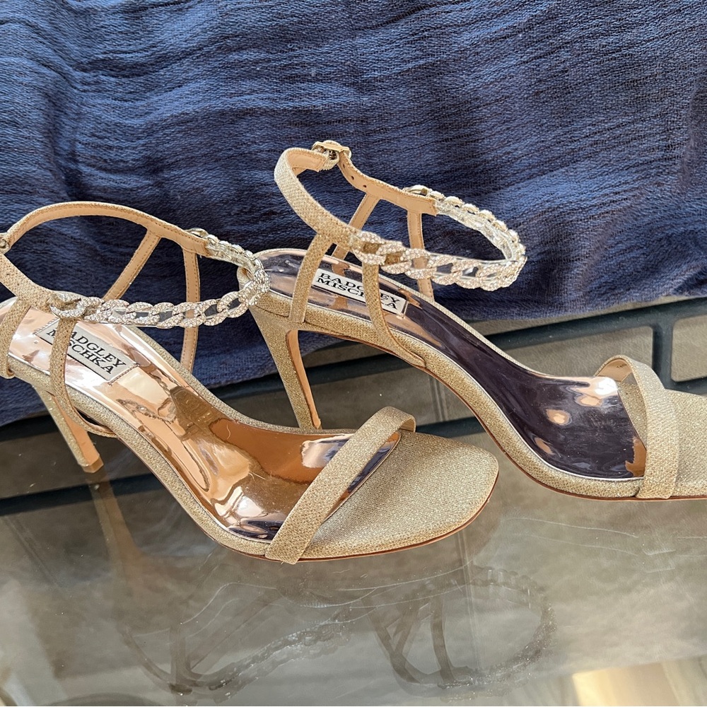 Badgley Mischka - Gold glitter, rhinestone strap, designer evening heels. Size 9